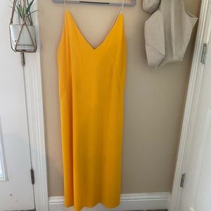 🔥 Zara Summer orange dress 🔥